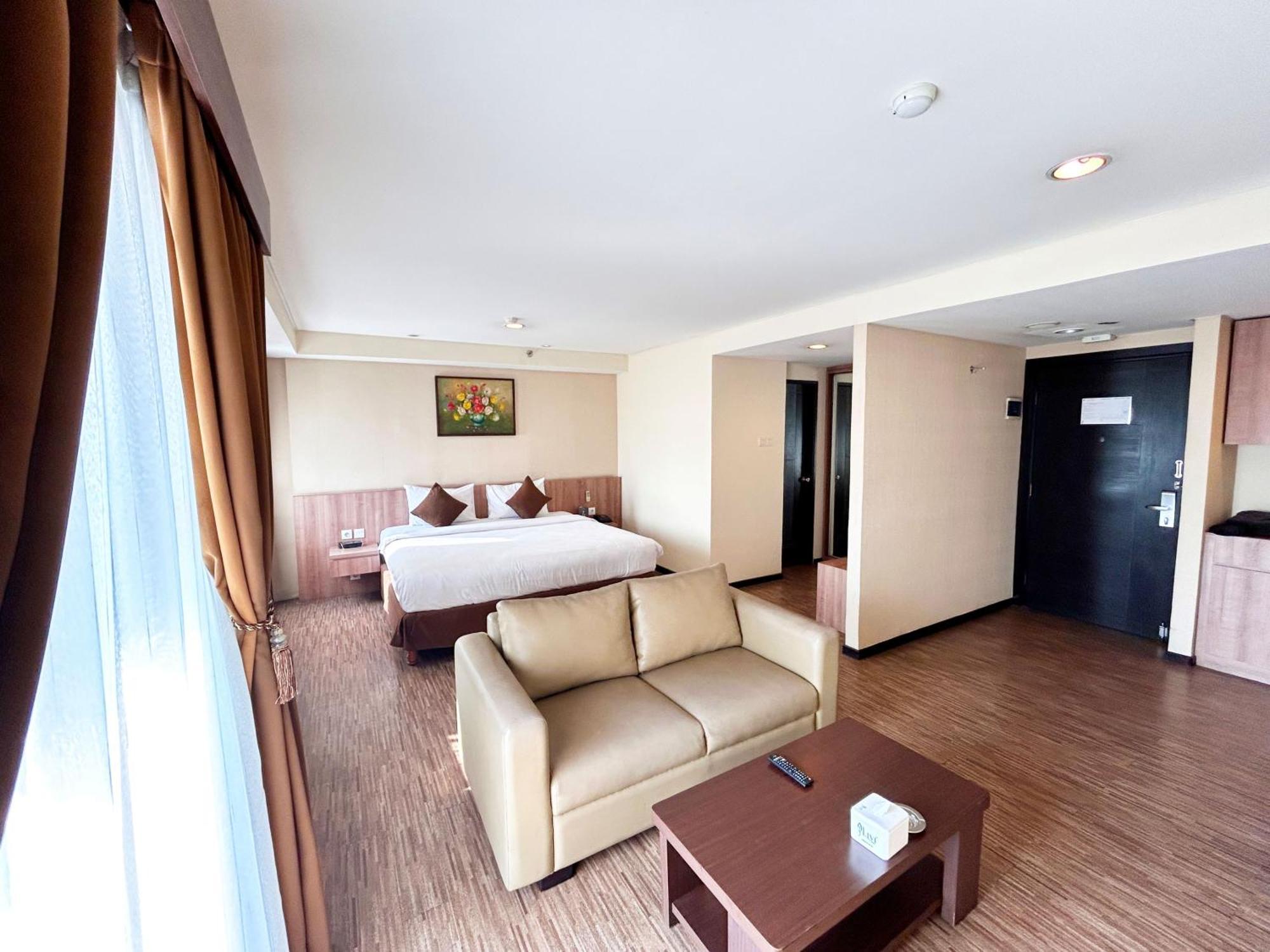 Nemuru Grand Serpong Panunggangah Екстер'єр фото