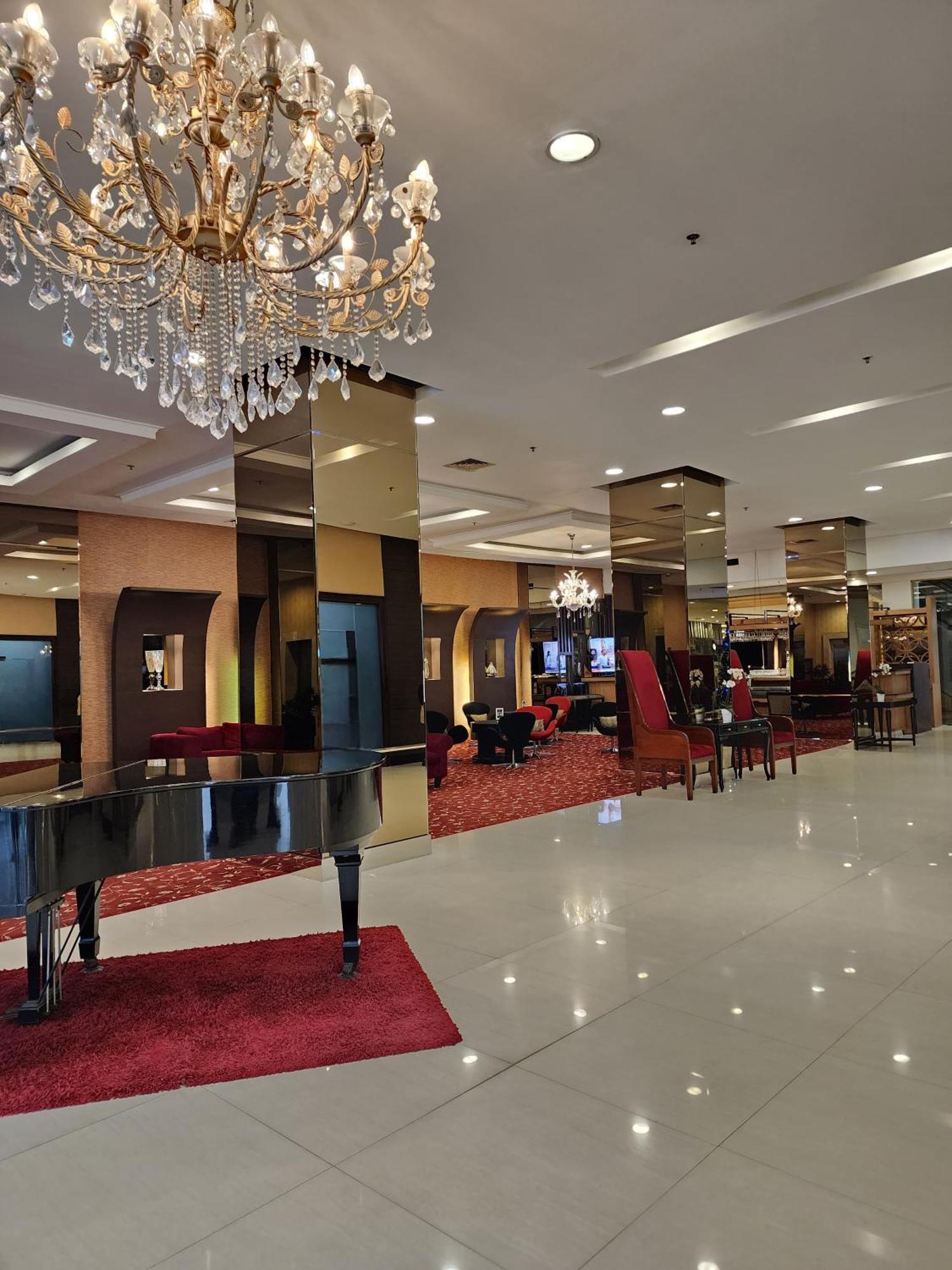 Nemuru Grand Serpong Panunggangah Екстер'єр фото